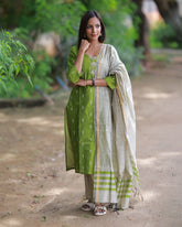 Maragatha Megam Kurti Set with Dupatta