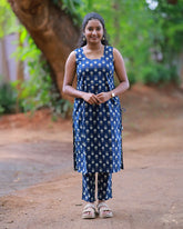 Neelpoddo Co-Ard Set