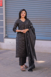 Zoya