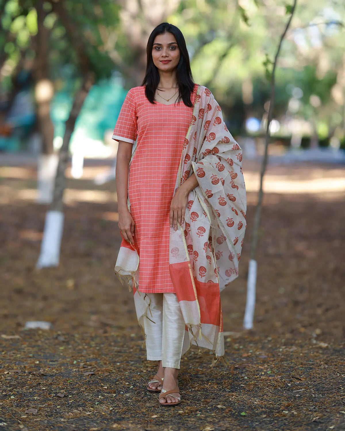 Suva Checks Kurti Set