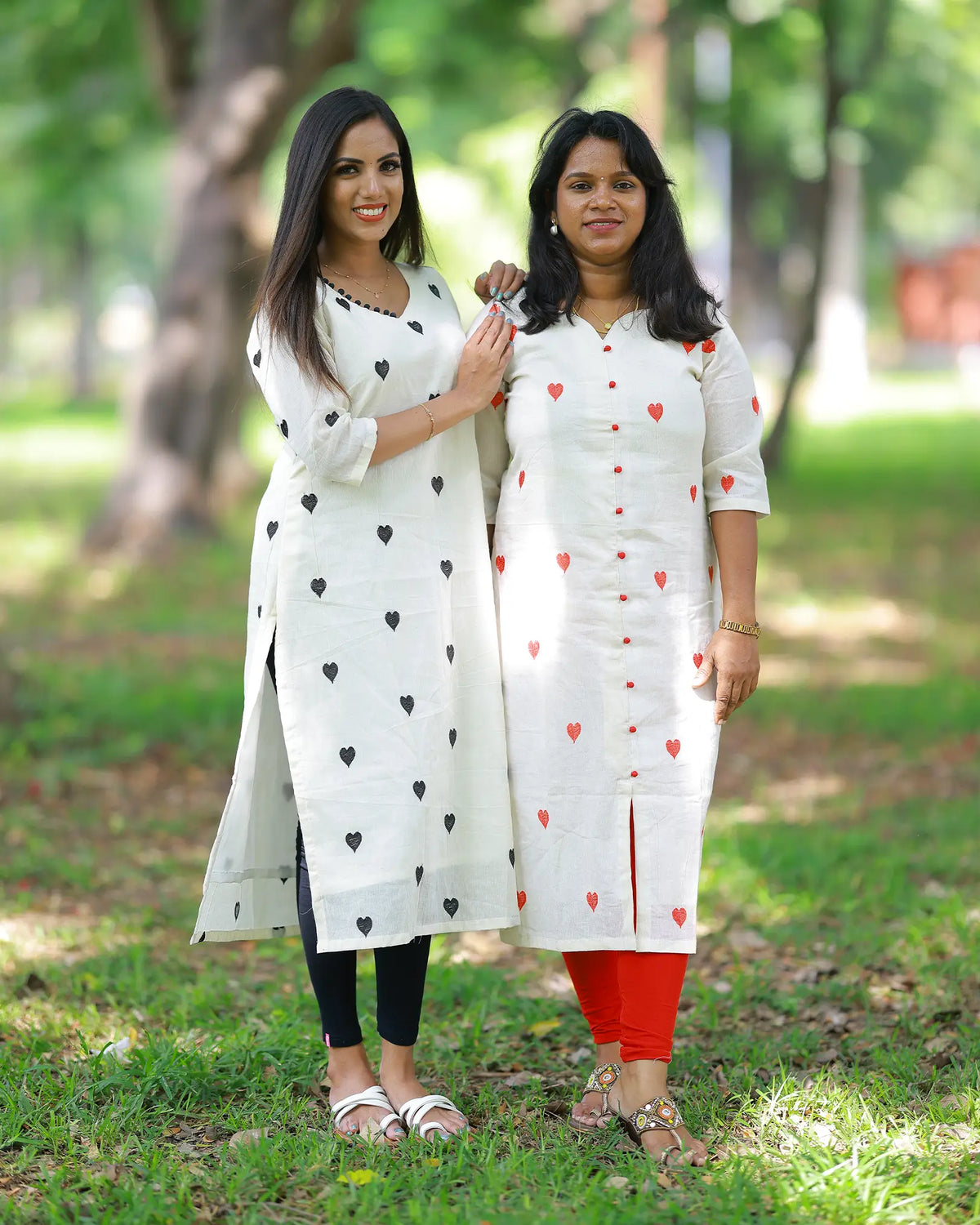 Monochrome Heart Butta Print Kurti