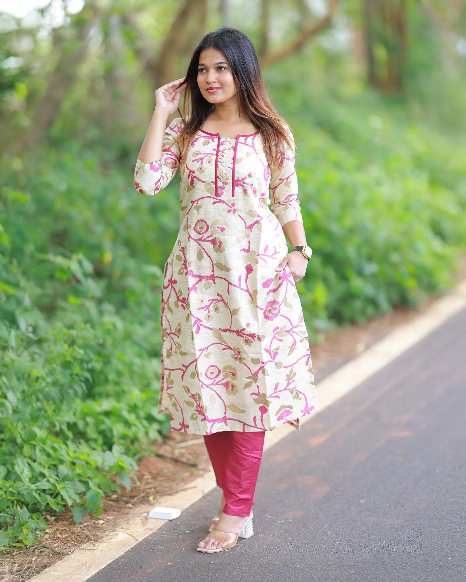 Maragatha Roja Kurti set with Dupatta