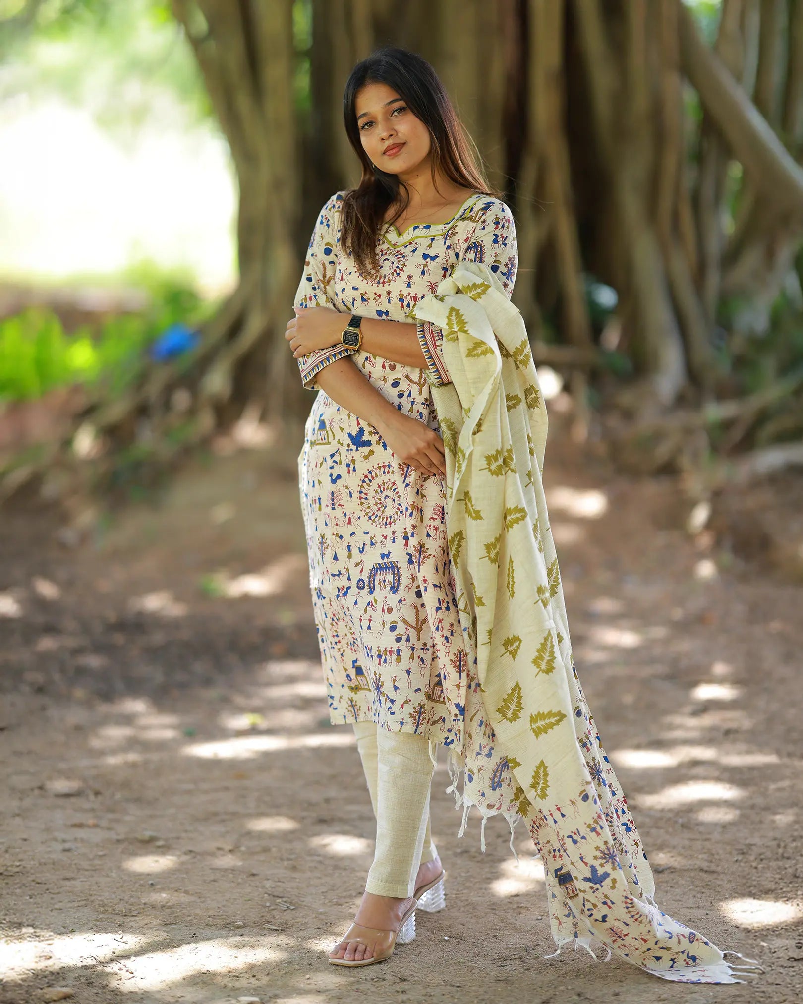 Kalaichithiram Kurti set with Dupatta