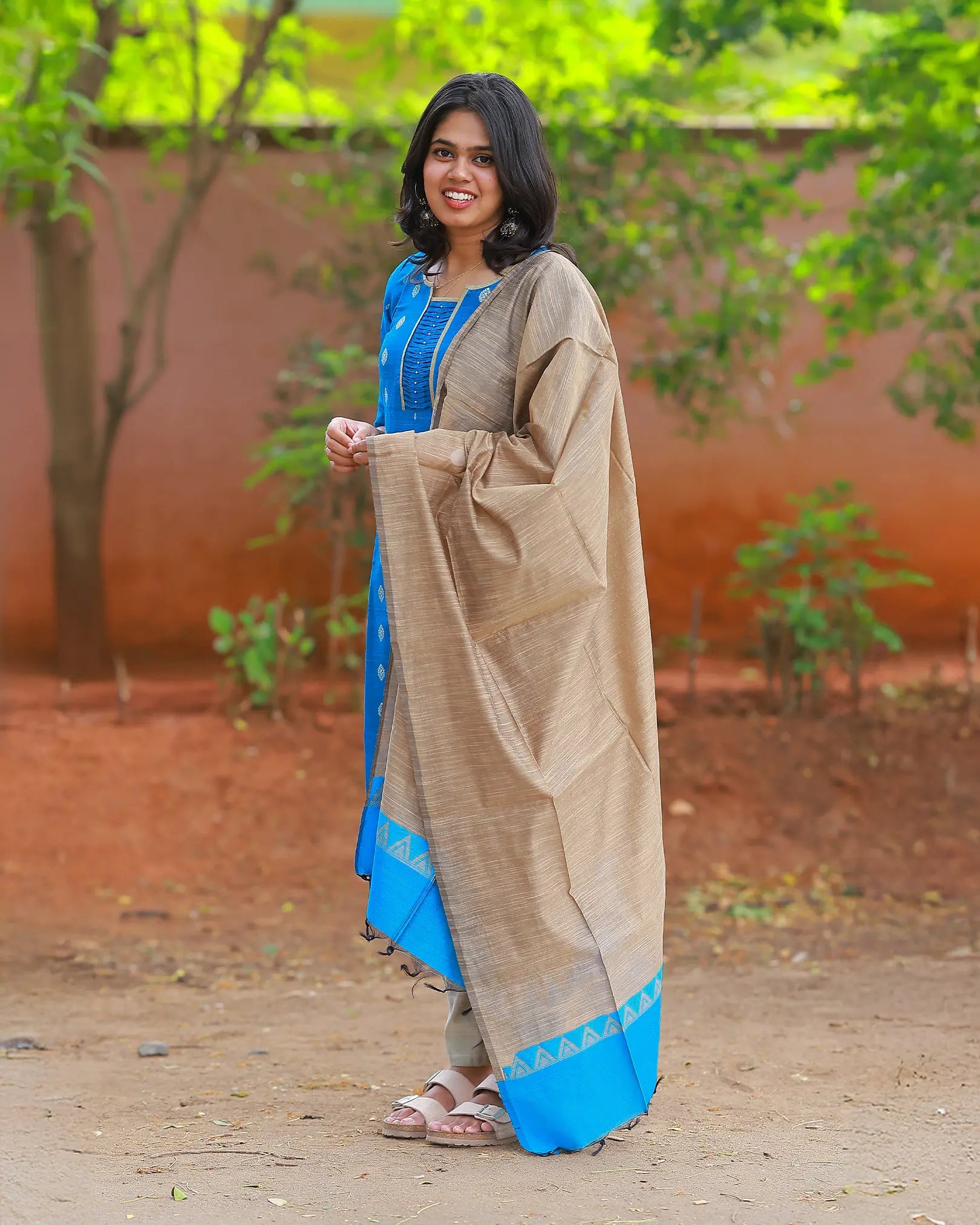 Maya Mugil Kurti set with Duppatta