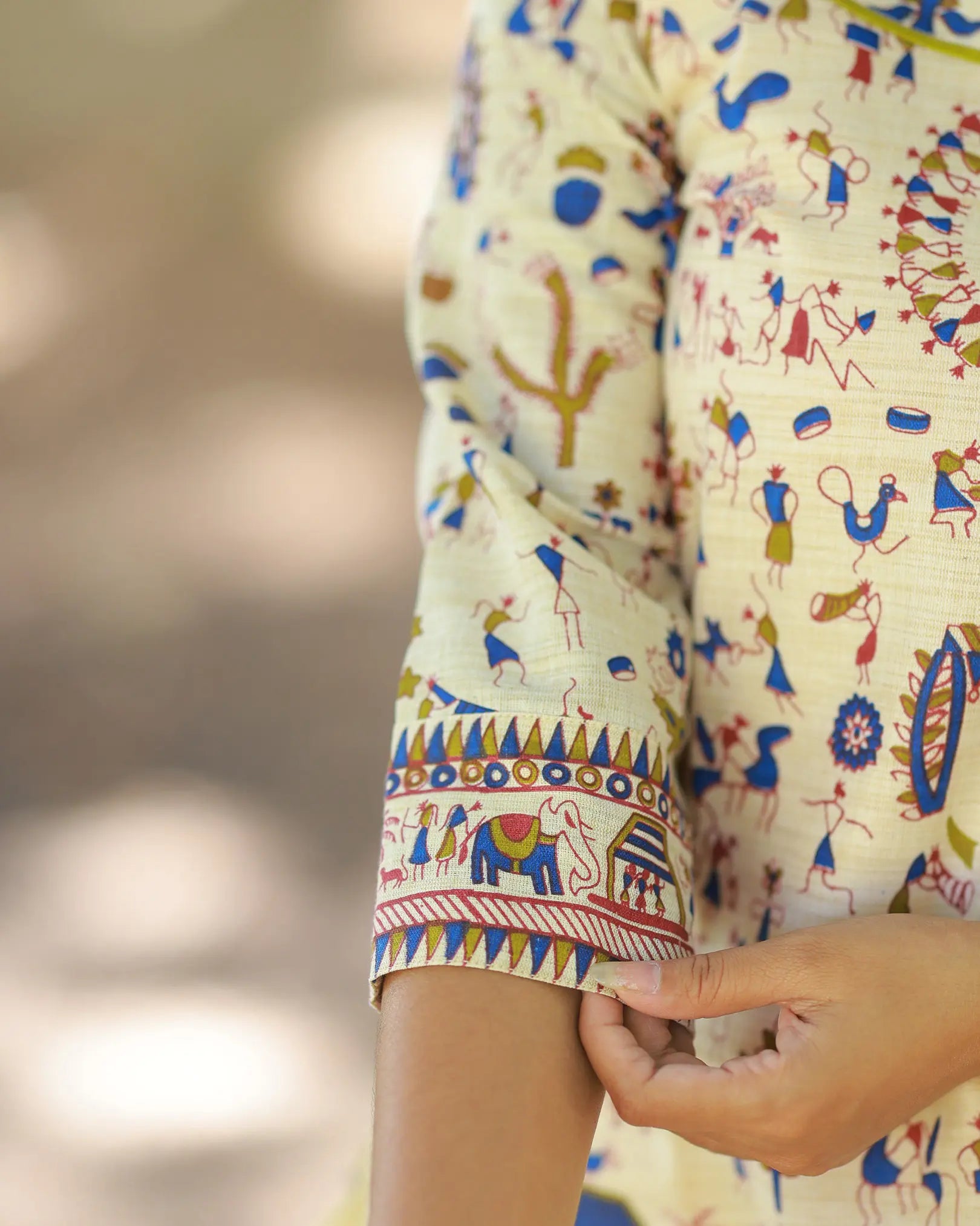 Kalaichithiram Kurti set with Dupatta