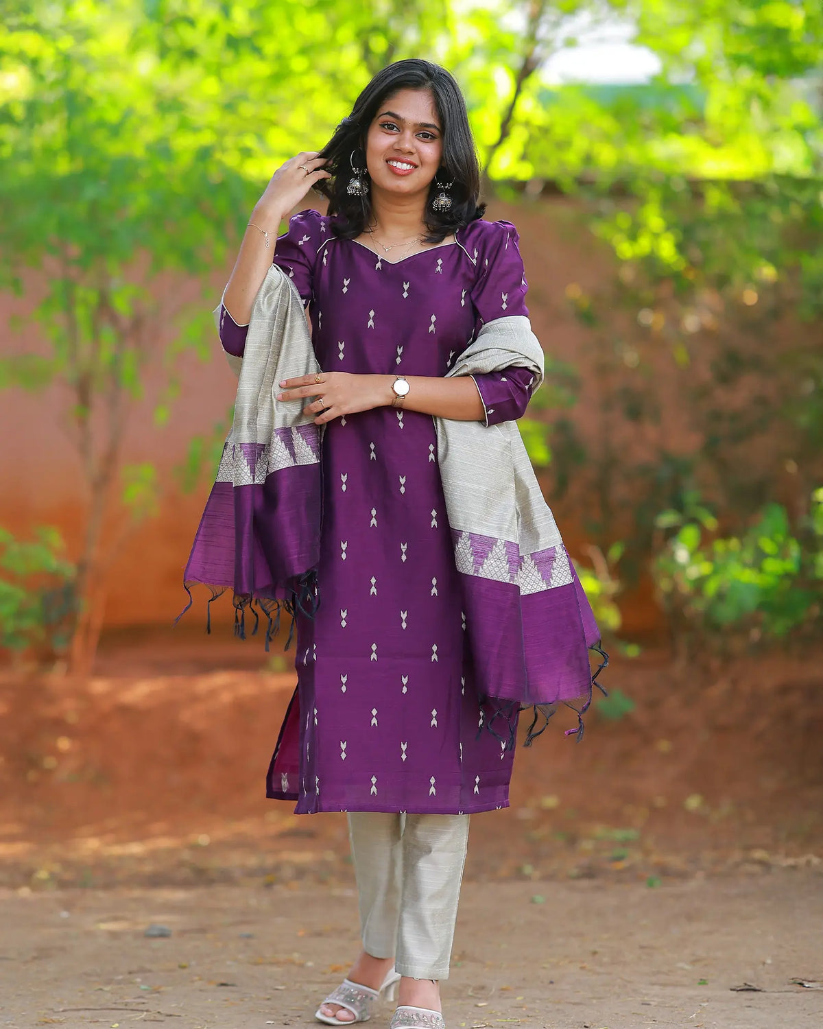 Suva Violet Veli Kurti set with Dupatta