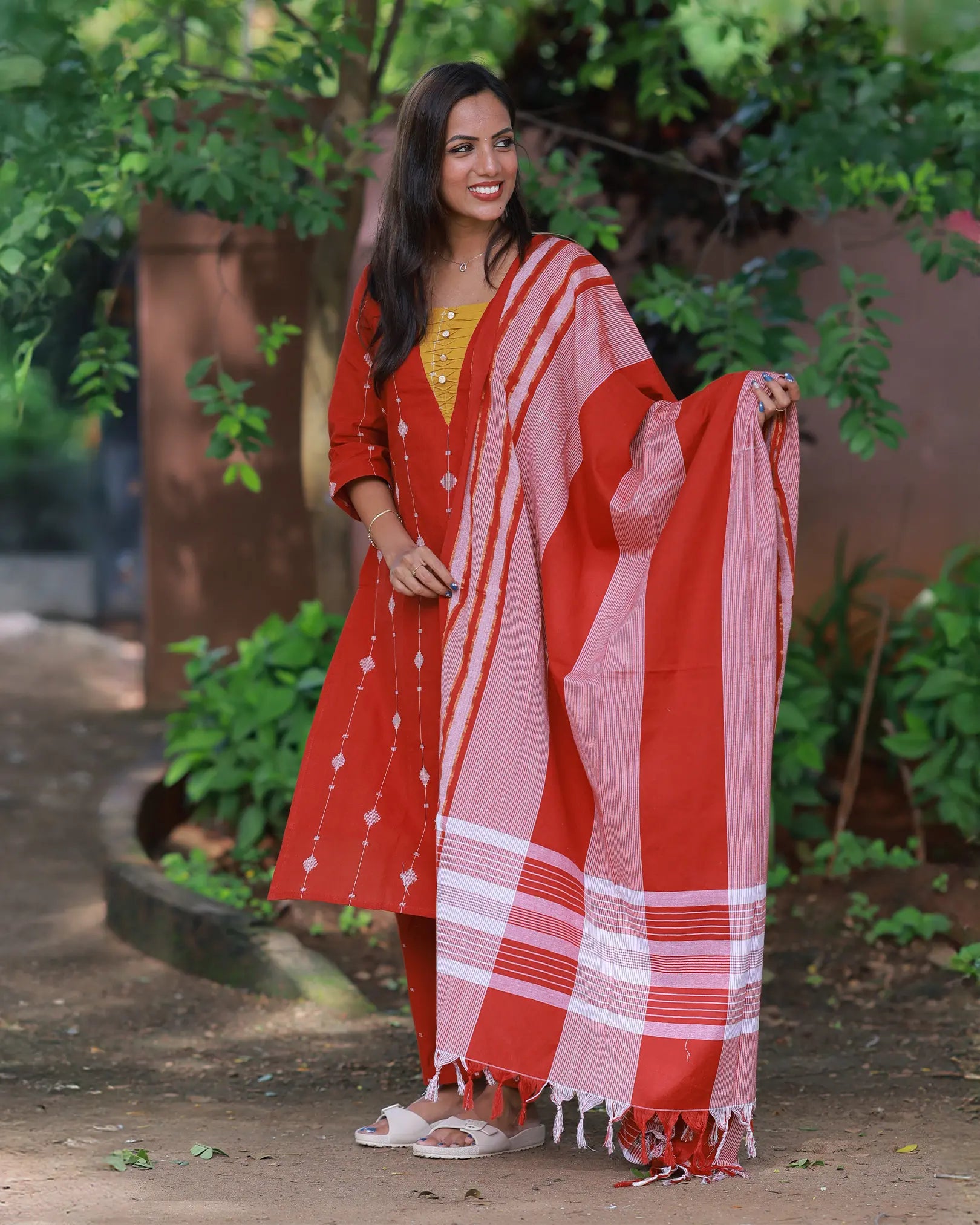 Sembon Kurti Set with Dupatta