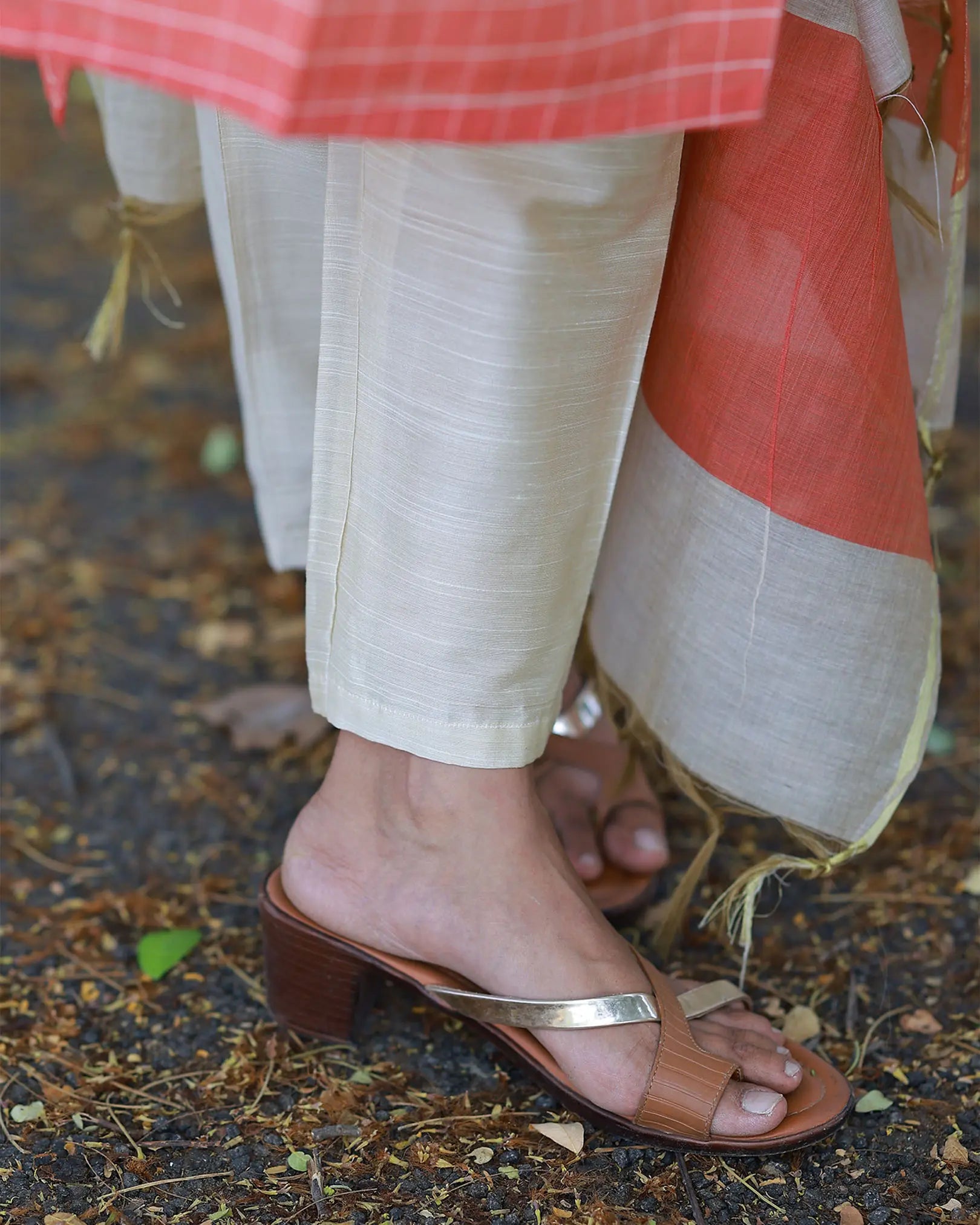 Suva Checks Kurta Set
