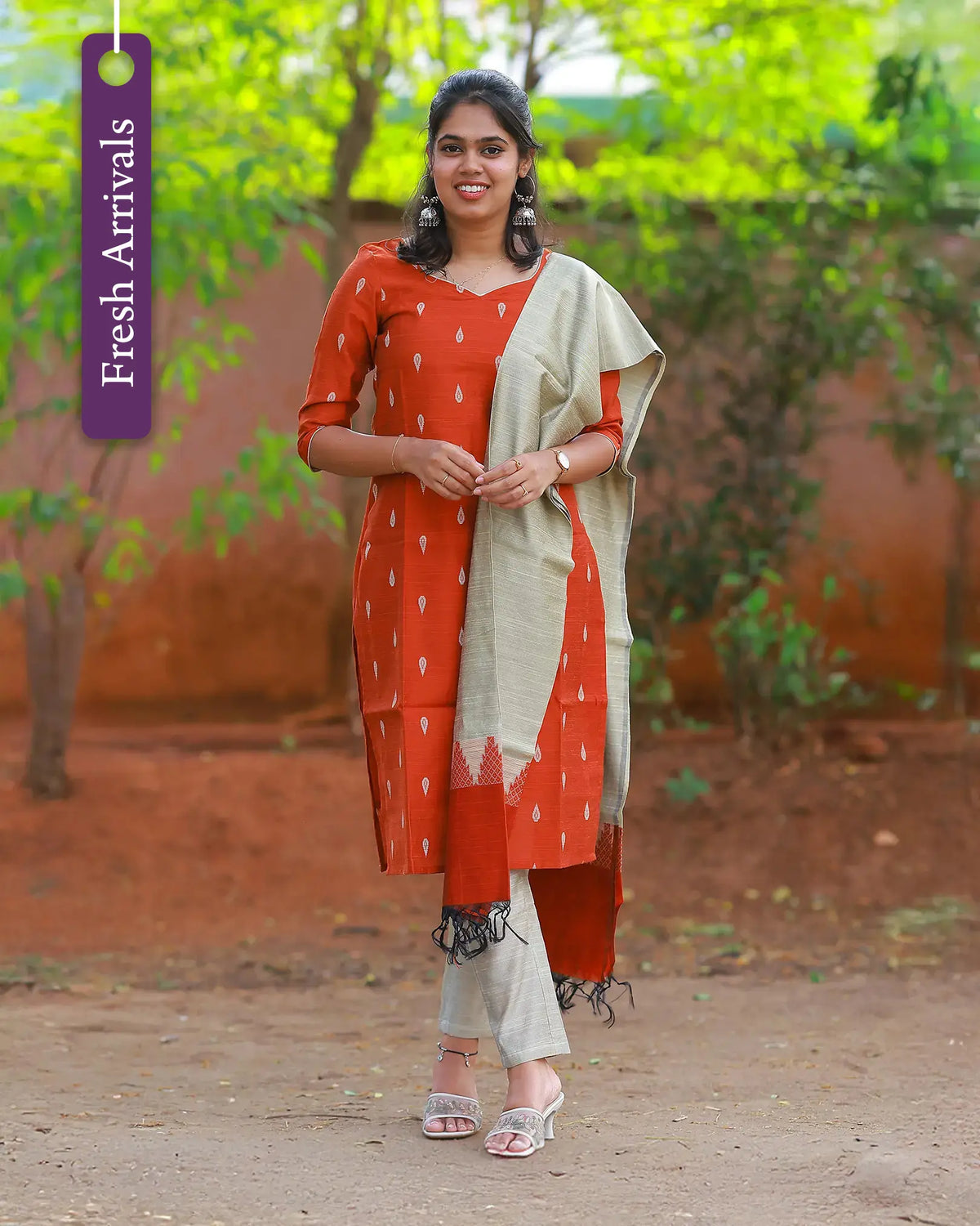 Sevvannam Kurti set with Dupatta