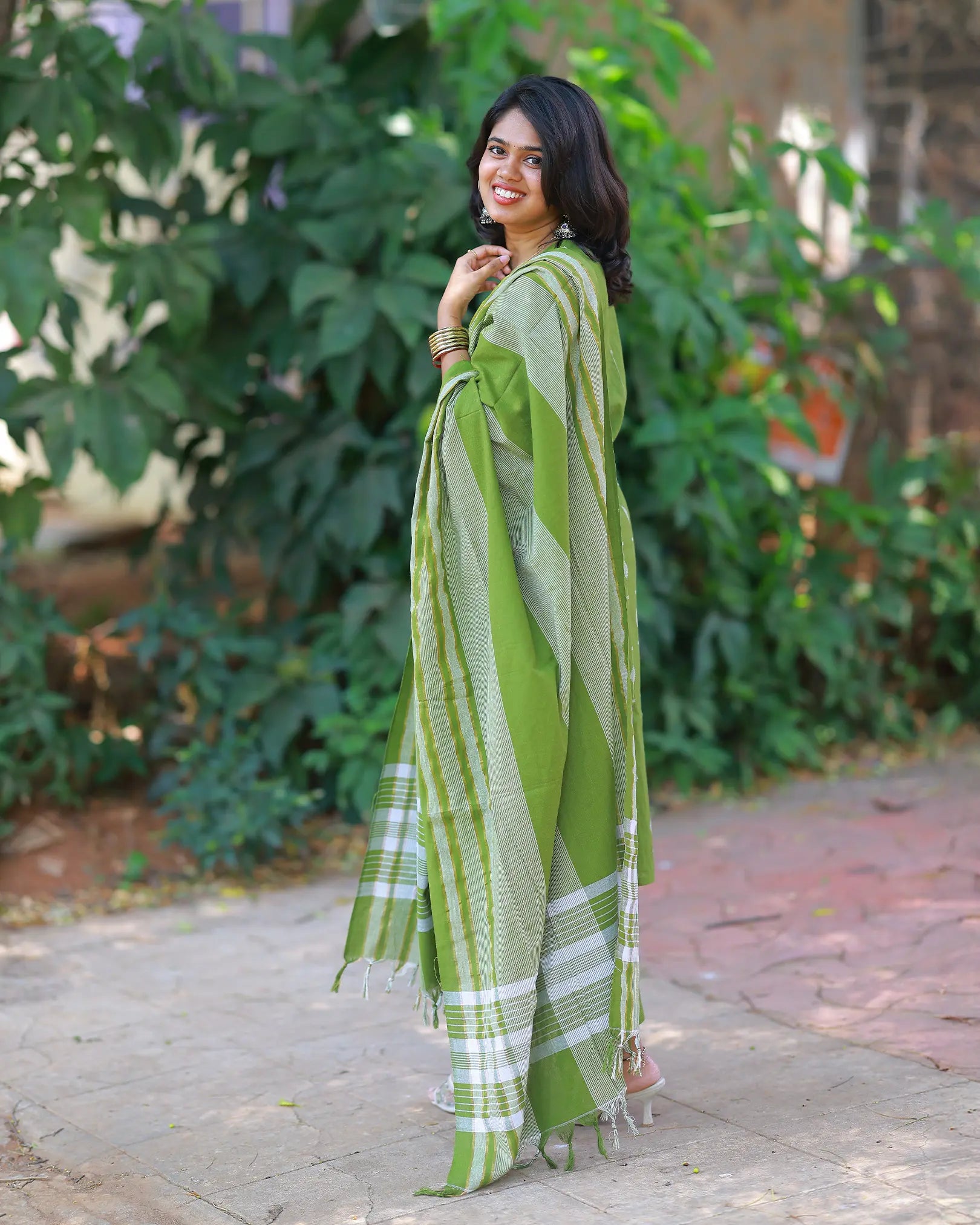Neem Grace Kurti Set with Dupatta