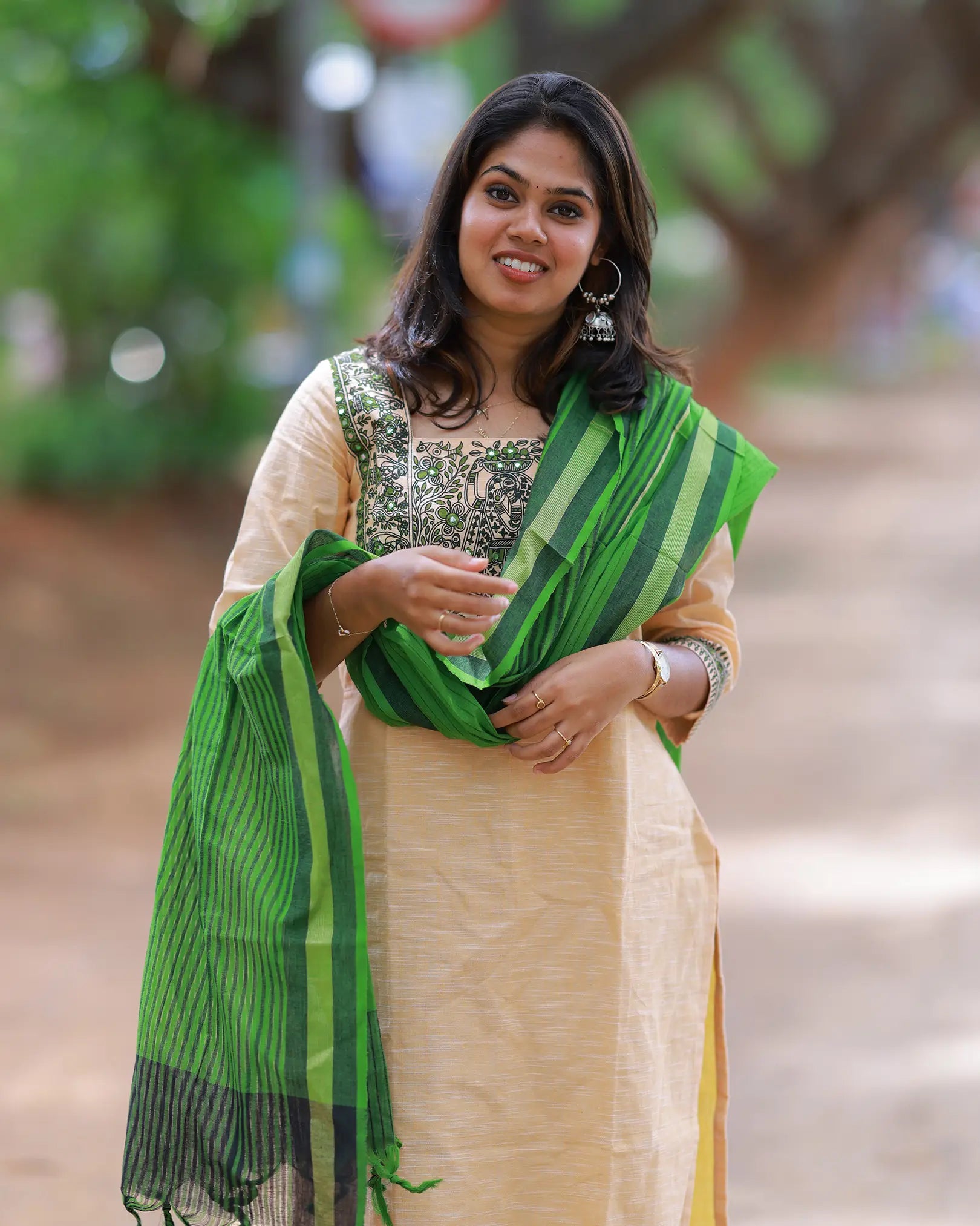 Pachai Yaathiri Kurti Set
