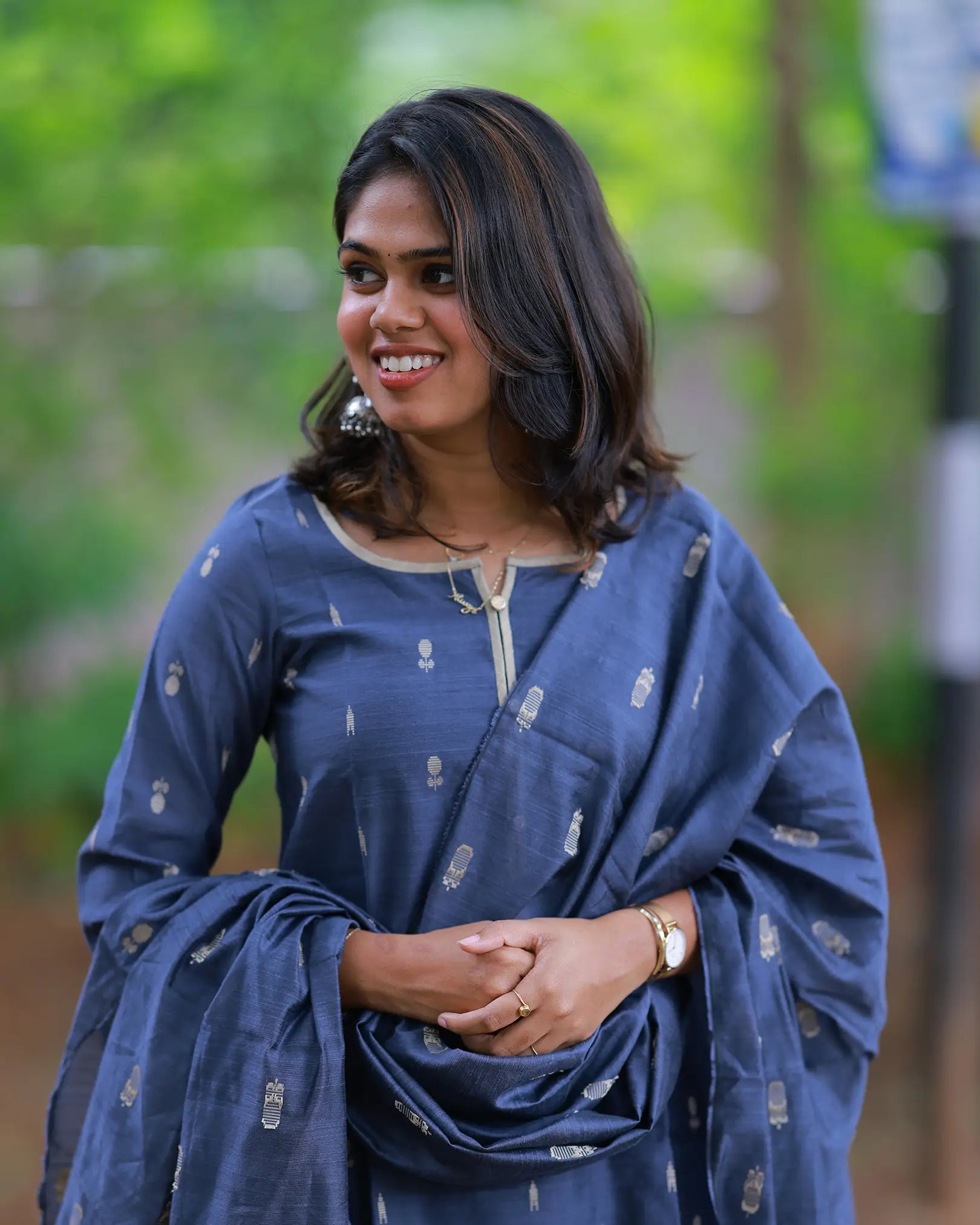 Pavitra Neelam Kurti Set