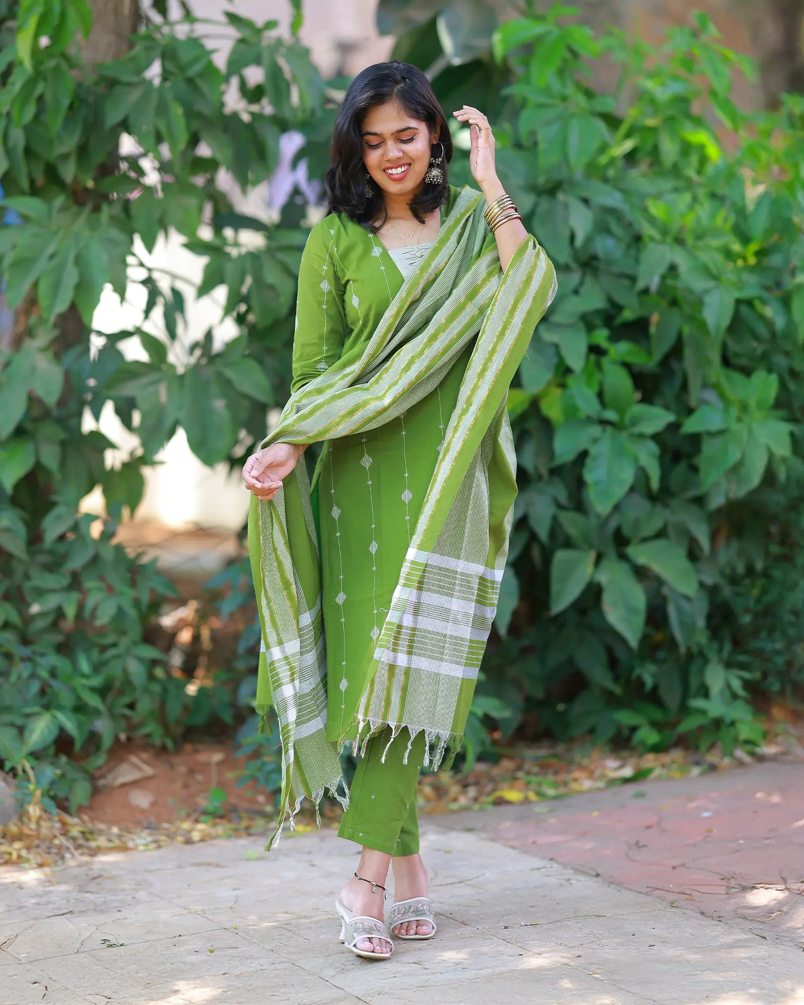 Neem Grace Kurti Set with Dupatta