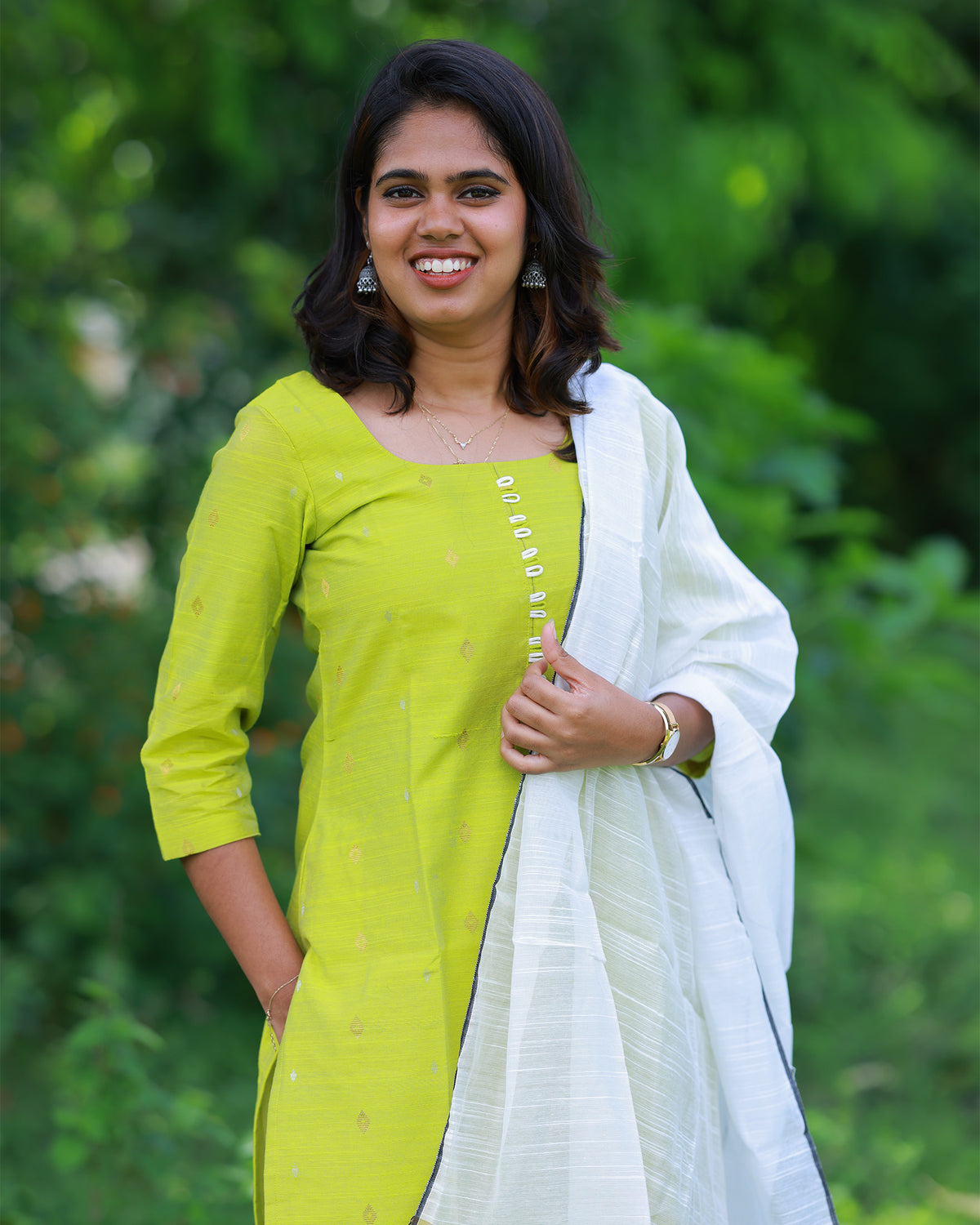 Manjal Visumbu Kurta set with Dupatta