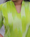 Pacche Mallige Kurti Set
