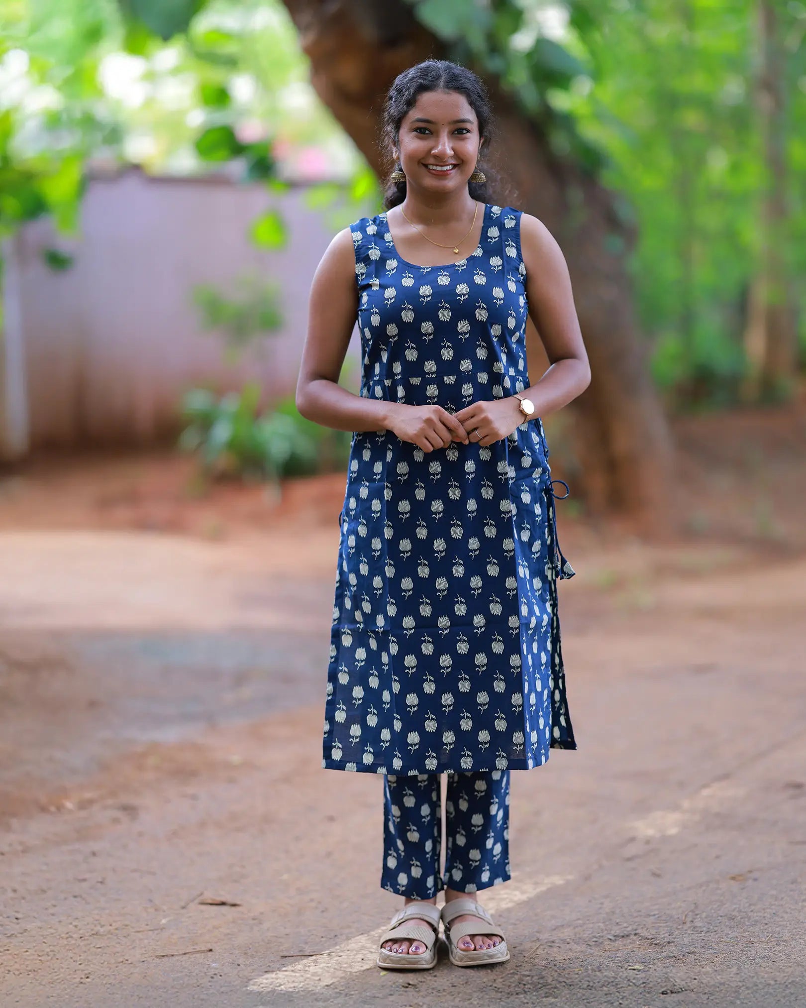 Neelpoddo Co-Ard Set