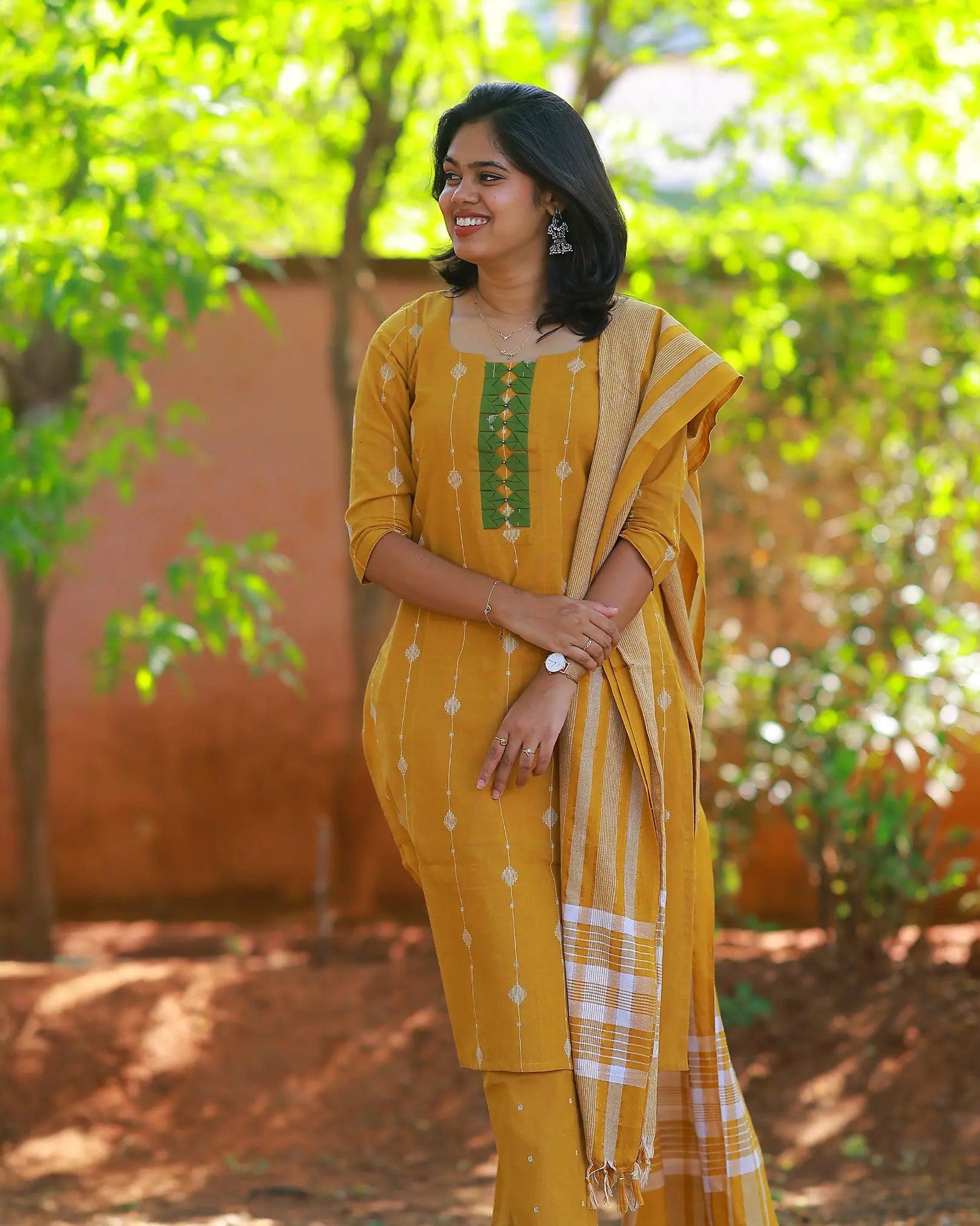Sunheriya Charm Kurti Set with Dupatta – Suva Attire