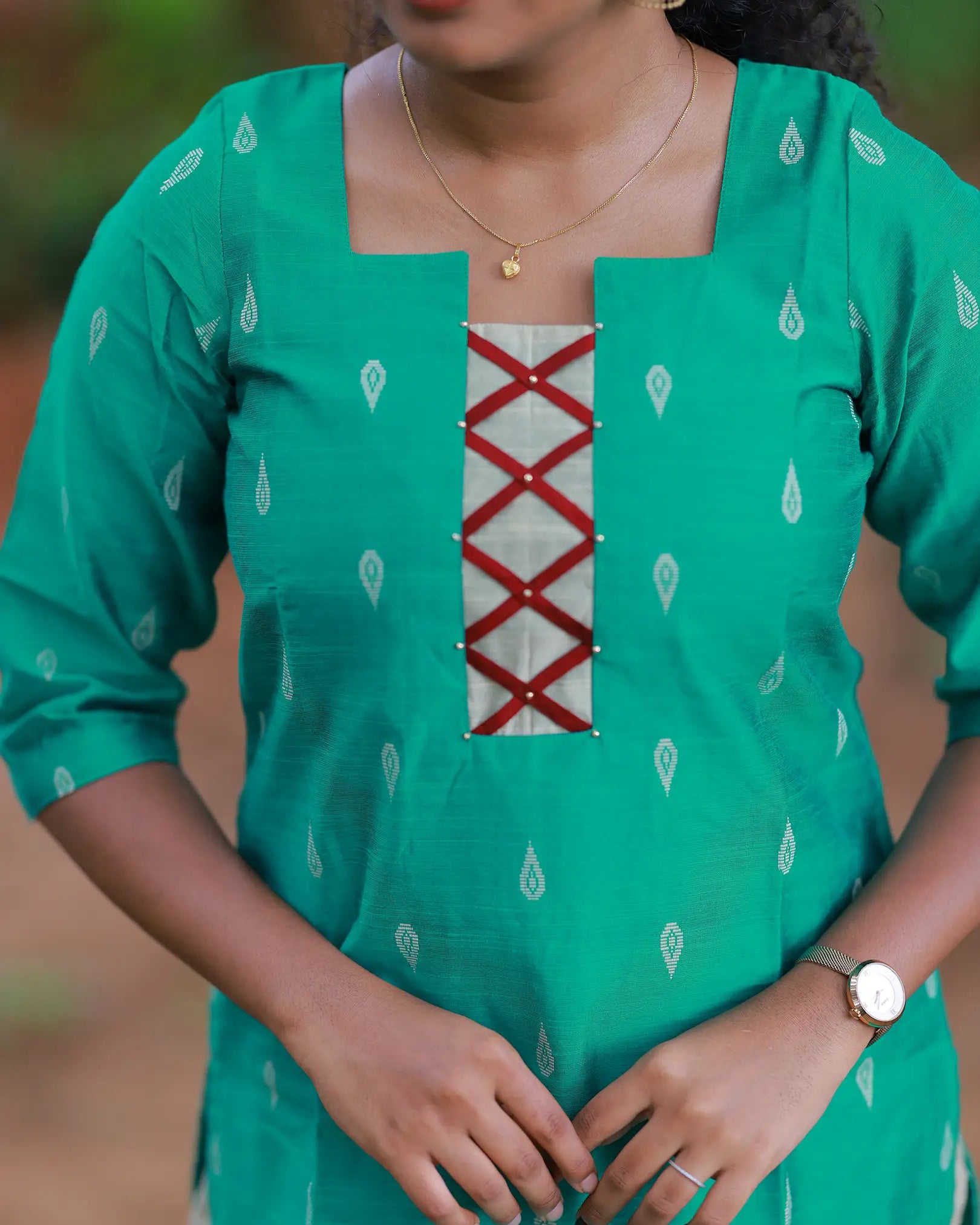 Raagam Varnam Kurti Set