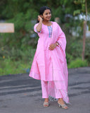 Pooviri Kurti Set