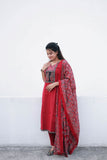 Myna
